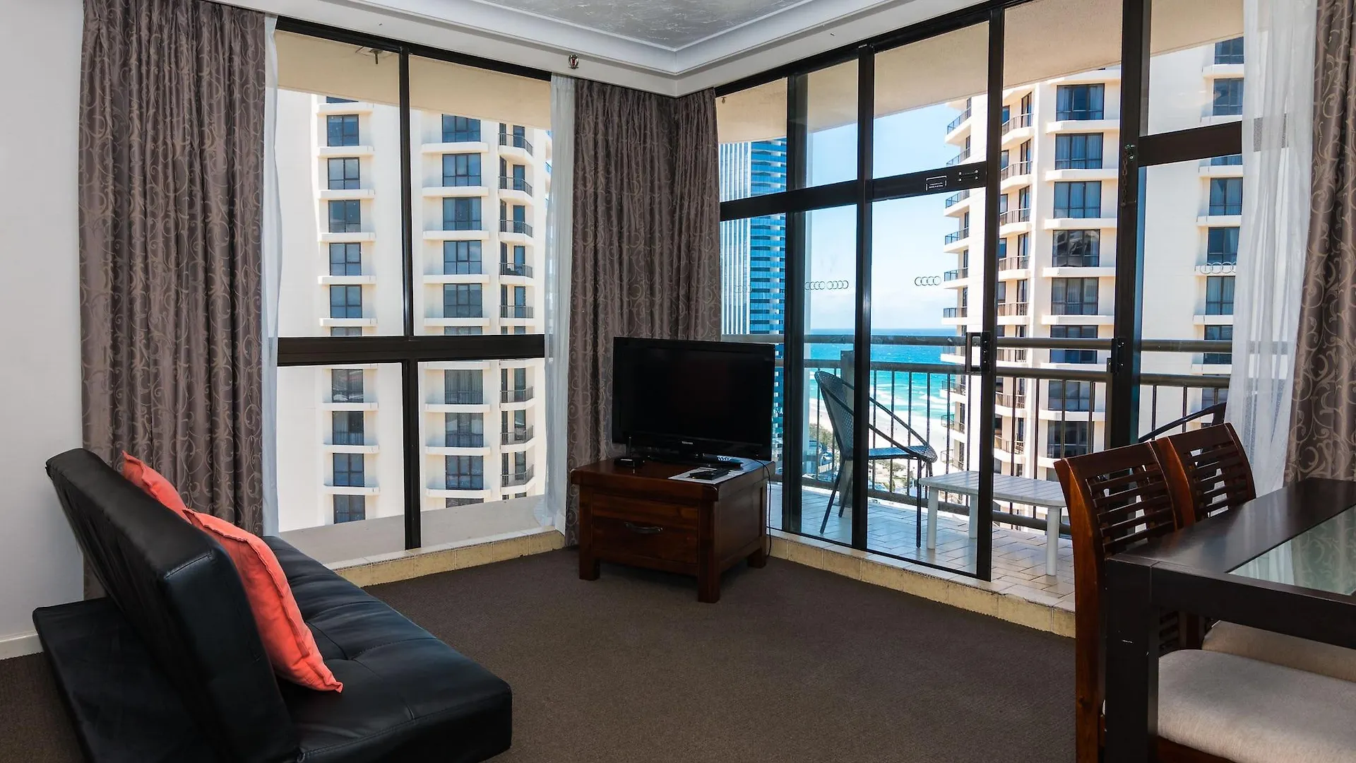 Beachcomber Resort - Official Gold Coast 3*,