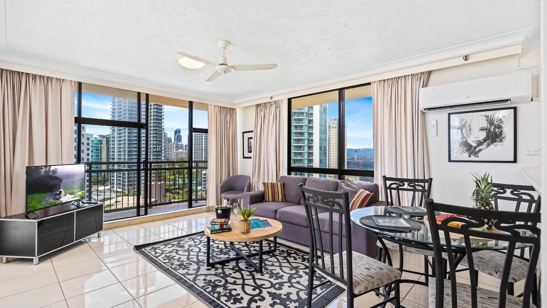 *** Appart hôtel Beachcomber Resort - Official Gold Coast Australie