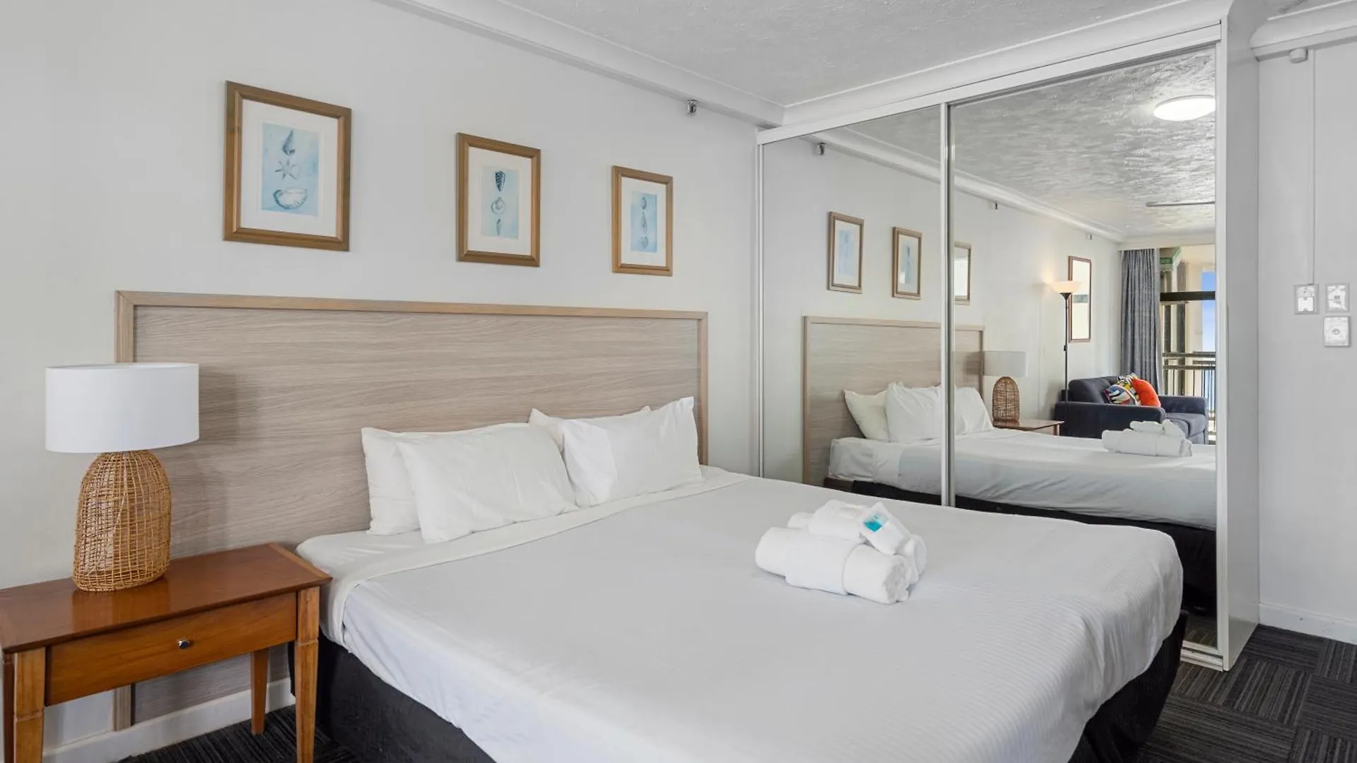 Beachcomber Resort - Official Gold Coast Austrália